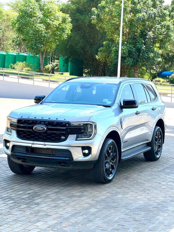 FORD EVEREST 2023 - Image 7